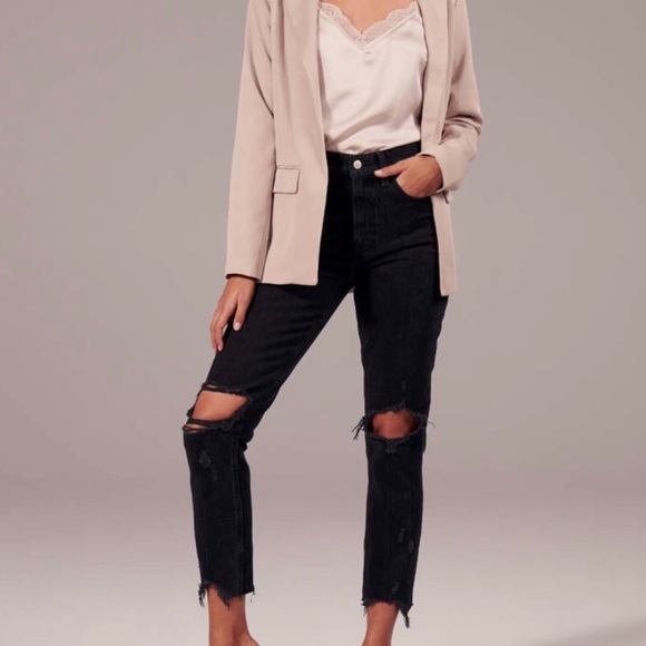 Abercrombie and Fitch High Rise Mom Jeans 32 / 14 - Picture 2 of 12